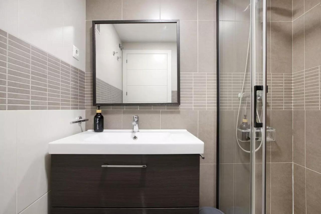 Malaga Campus Apartment Parking Included Εξωτερικό φωτογραφία